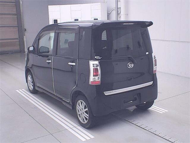 DAIHATSU TANTO EXE