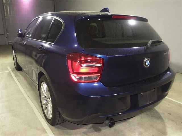 BMW 1-SERIES