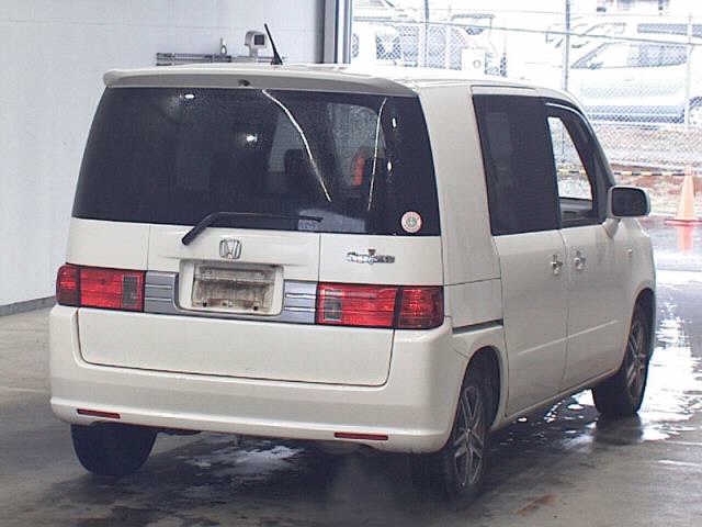 HONDA MOBILIO SPIKE