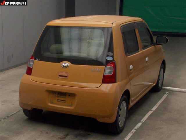 DAIHATSU ESSE
