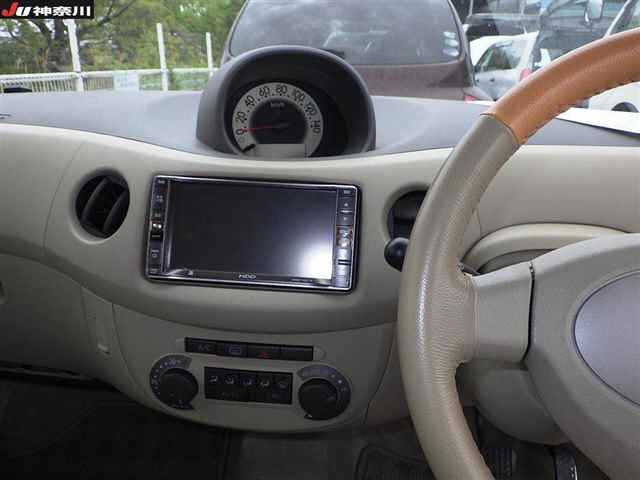 DAIHATSU ESSE