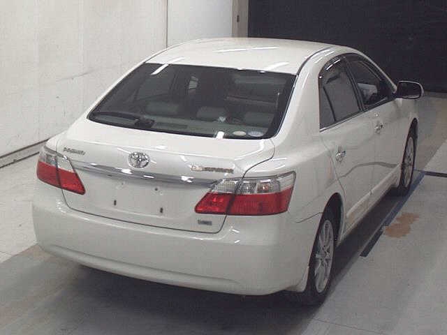 TOYOTA PREMIO