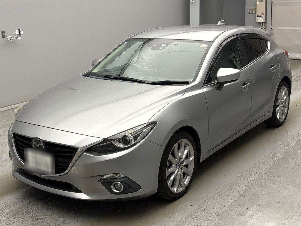 MAZDA AXELA