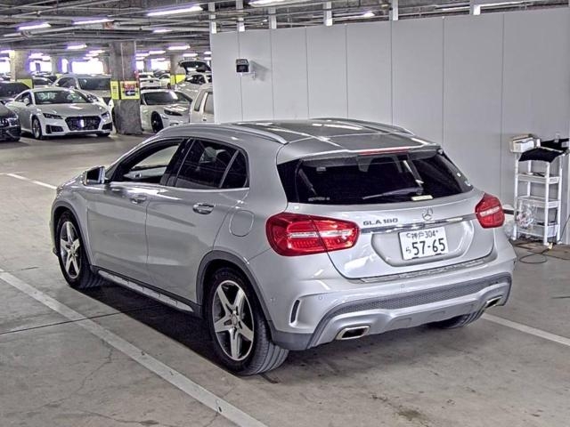 MERCEDES-BENZ GLA-CLASS