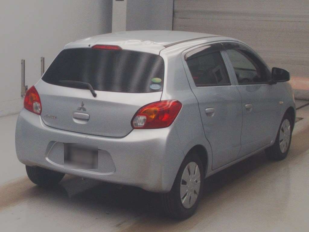 MITSUBISHI MIRAGE