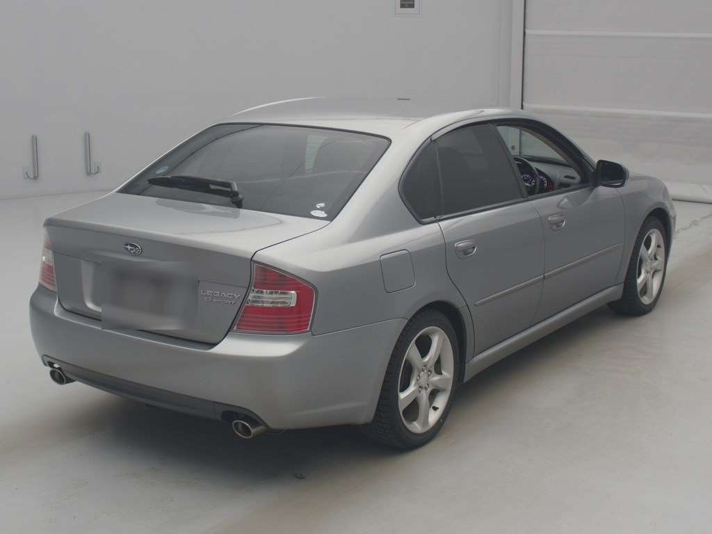 SUBARU LEGACY B4