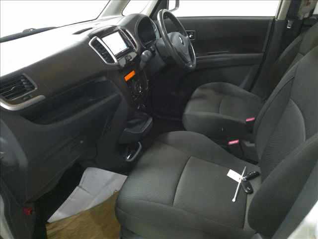 MITSUBISHI DELICA D:2