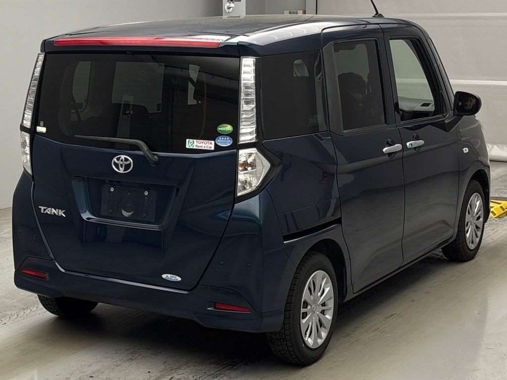 TOYOTA TANK