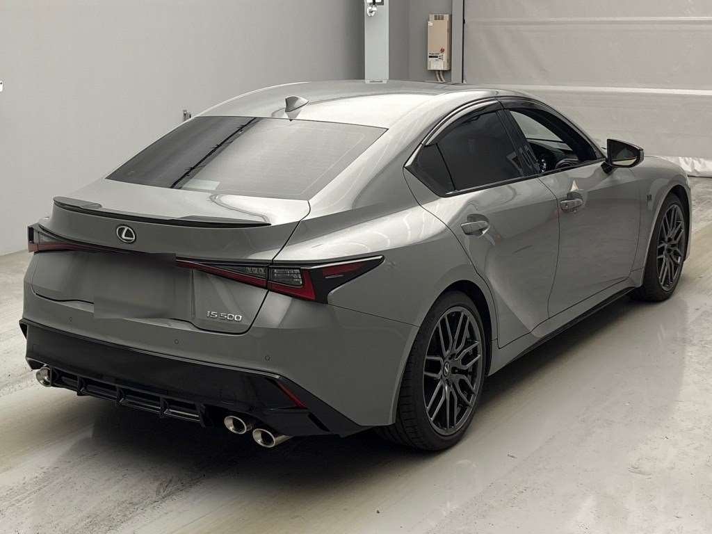 LEXUS IS500