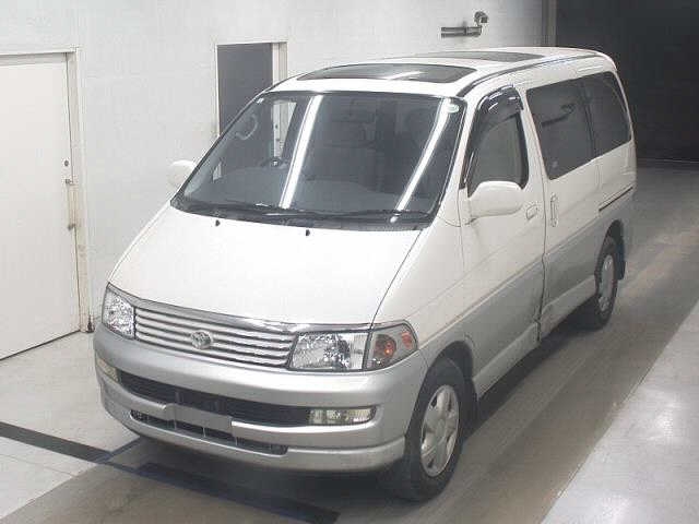 TOYOTA HIACE REGIUS