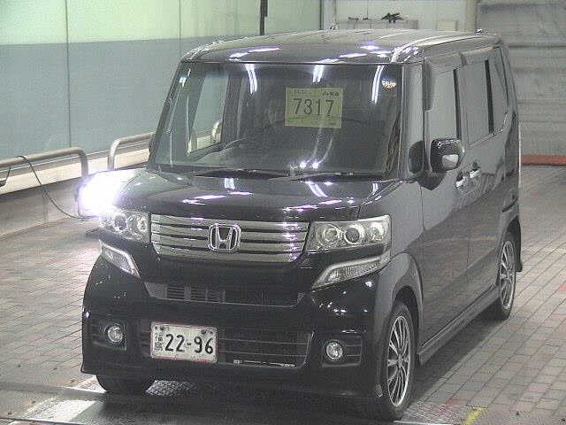 HONDA N-BOX