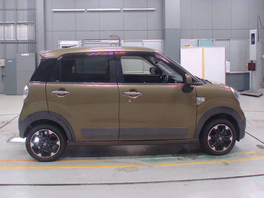 TOYOTA PIXIS JOY