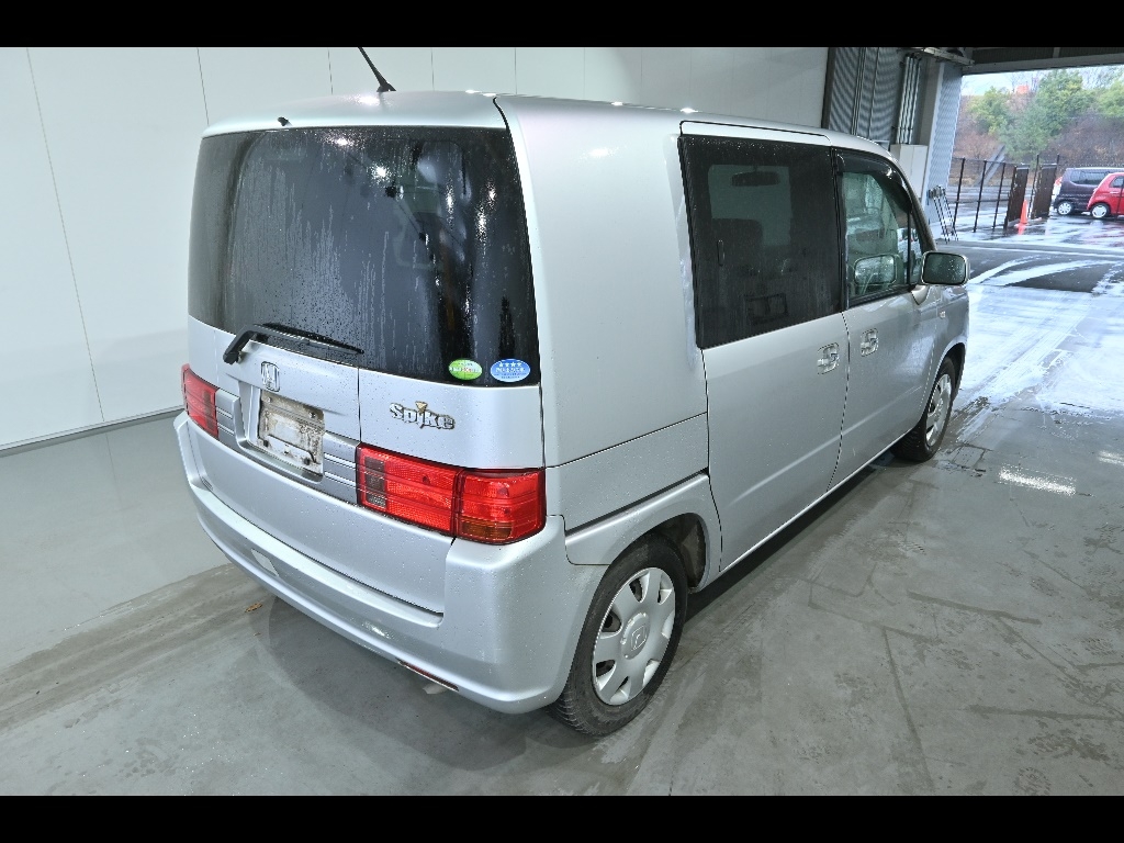 HONDA MOBILIO SPIKE