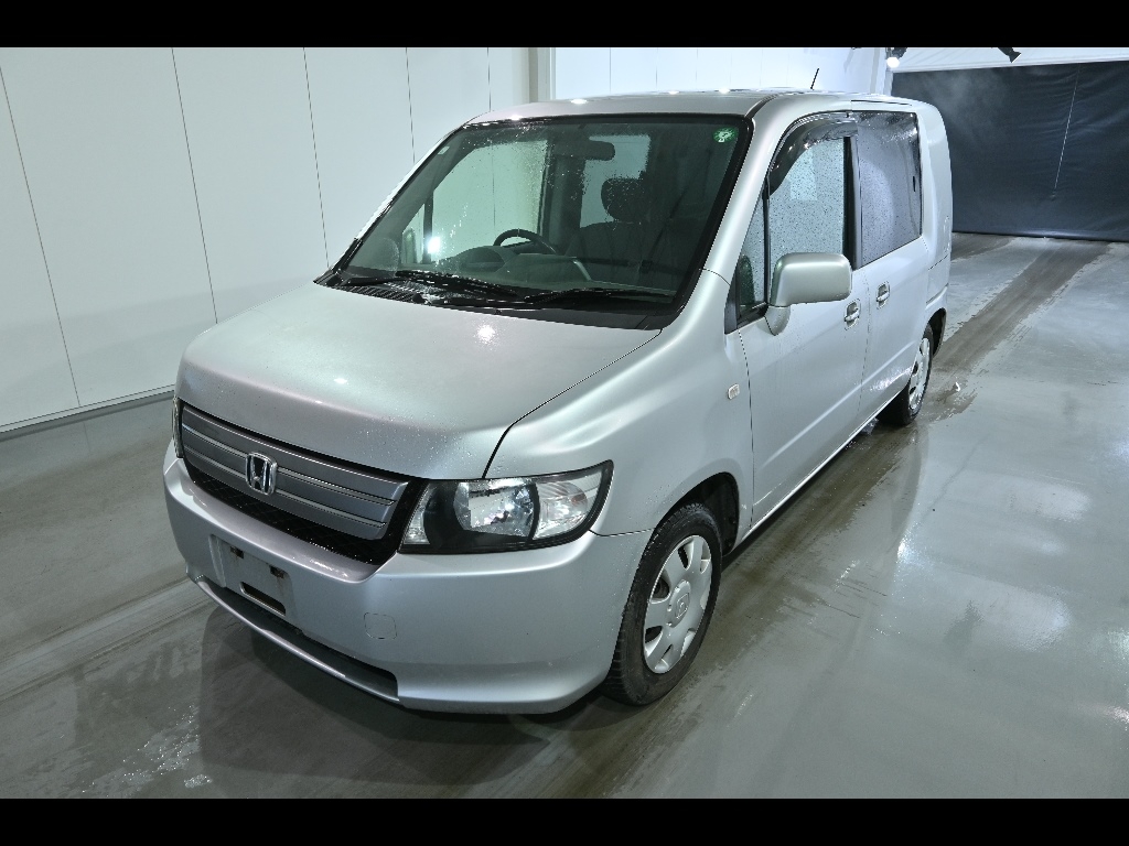 HONDA MOBILIO SPIKE