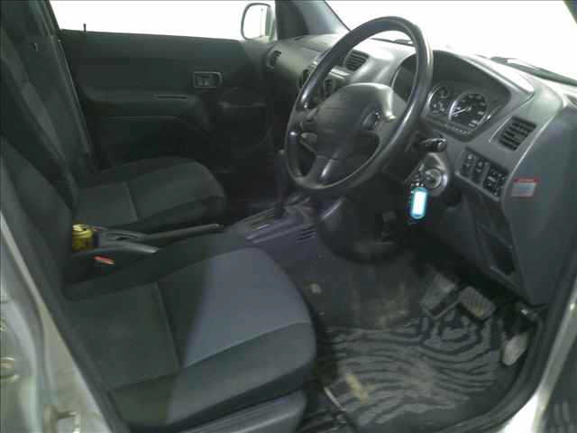 DAIHATSU TERIOS KID