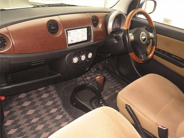 DAIHATSU MIRA GINO