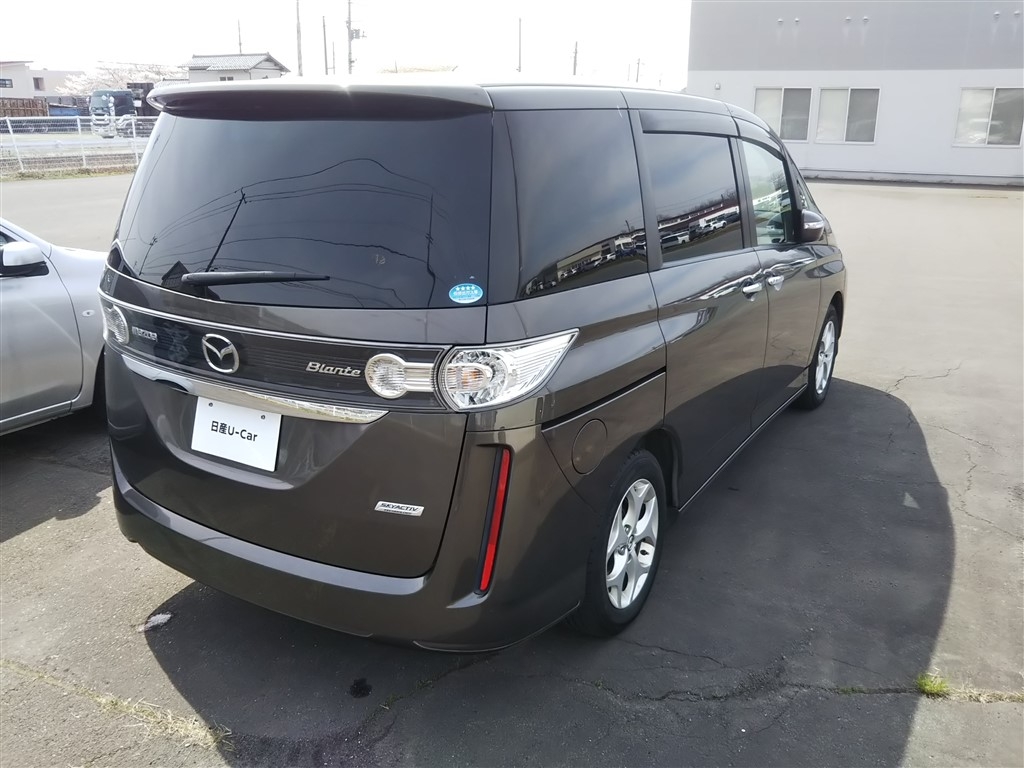 MAZDA BIANTE