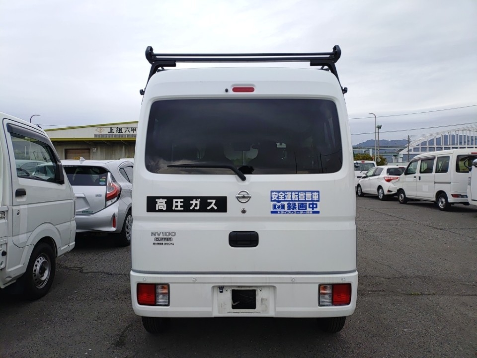 NISSAN NV100 CLIPPER