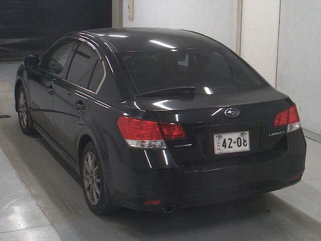 SUBARU LEGACY B4