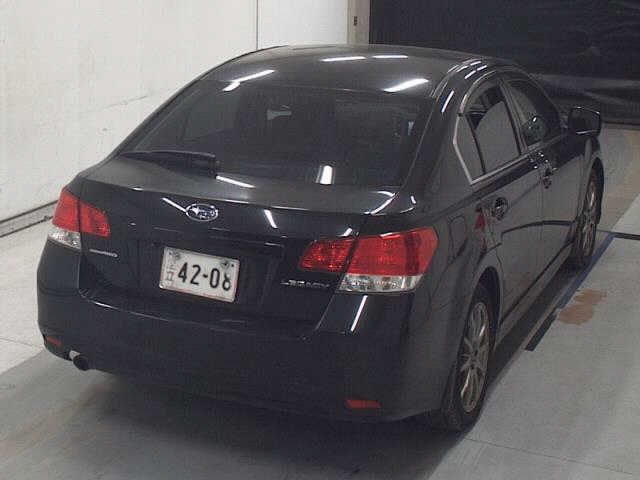 SUBARU LEGACY B4