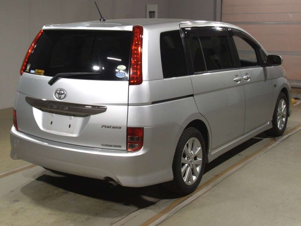 TOYOTA ISIS