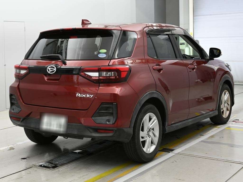 DAIHATSU ROCKY