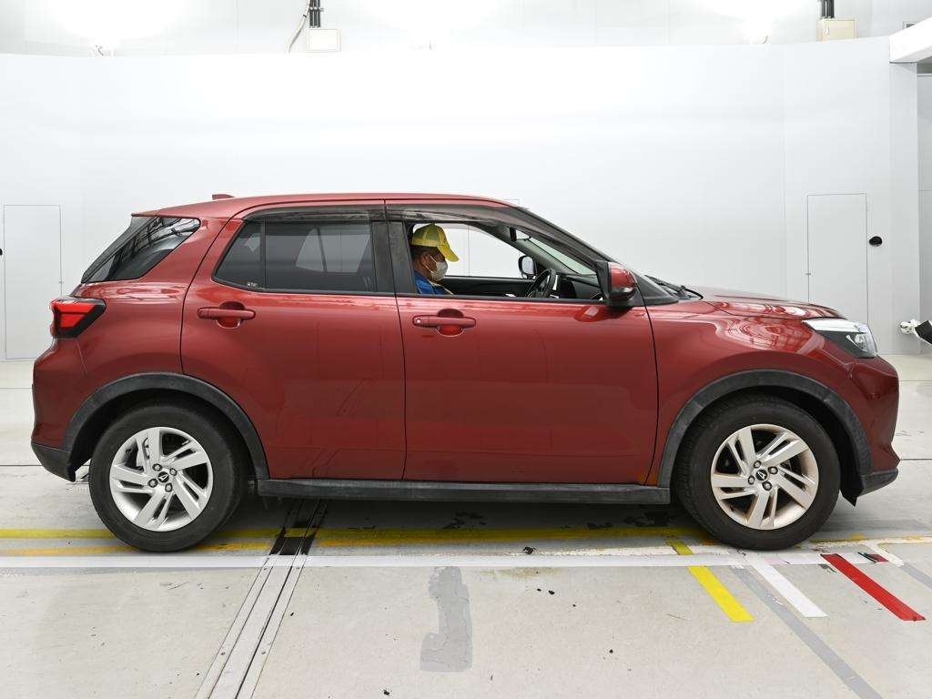 DAIHATSU ROCKY