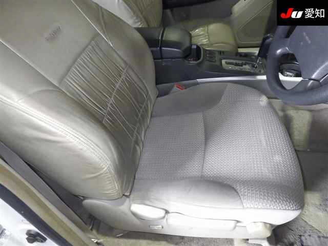 TOYOTA HILUX SURF