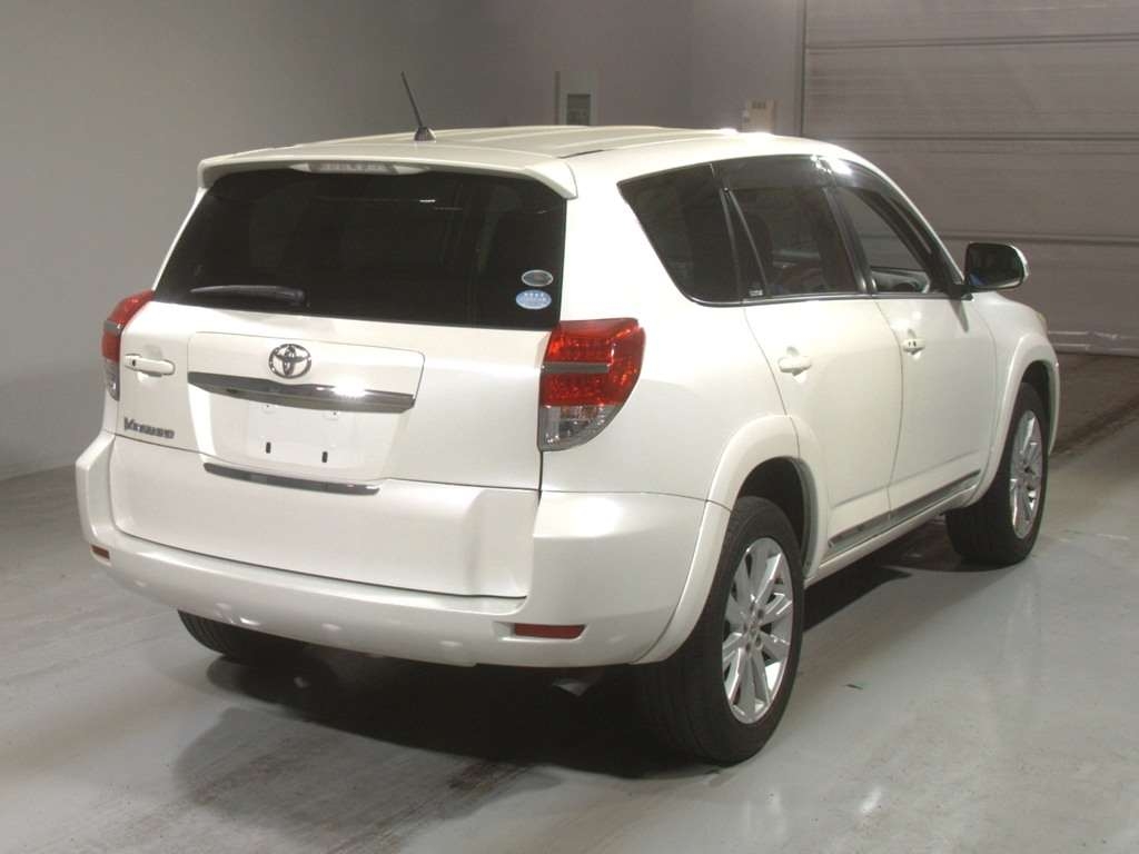 TOYOTA VANGUARD