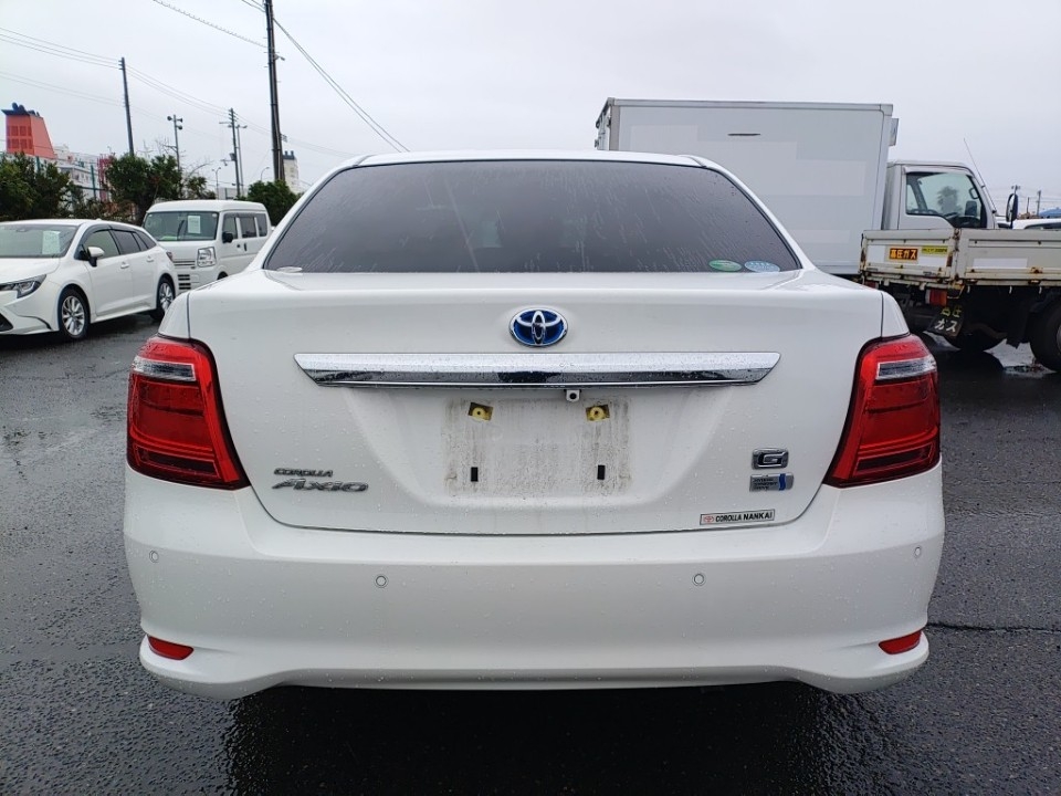 TOYOTA COROLLA AXIO