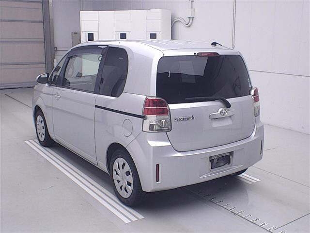 TOYOTA SPADE