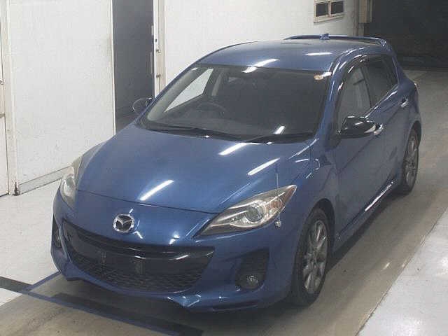 MAZDA AXELA