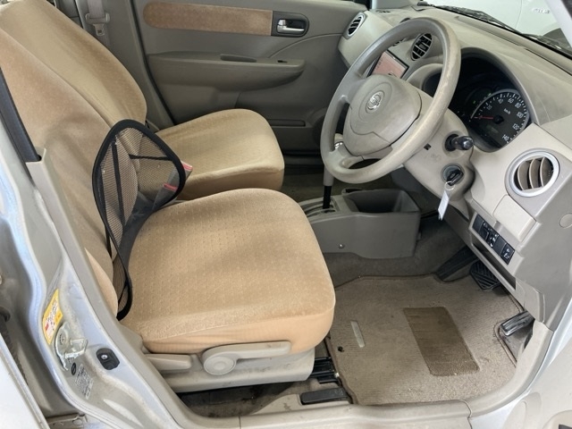 NISSAN PINO