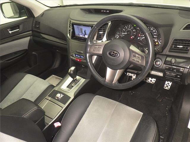 SUBARU LEGACY