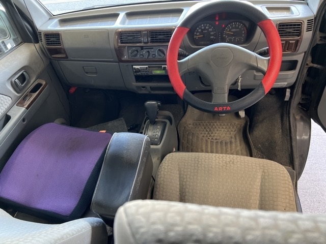 MITSUBISHI TOWN BOX