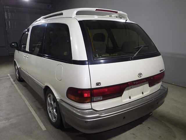 TOYOTA ESTIMA
