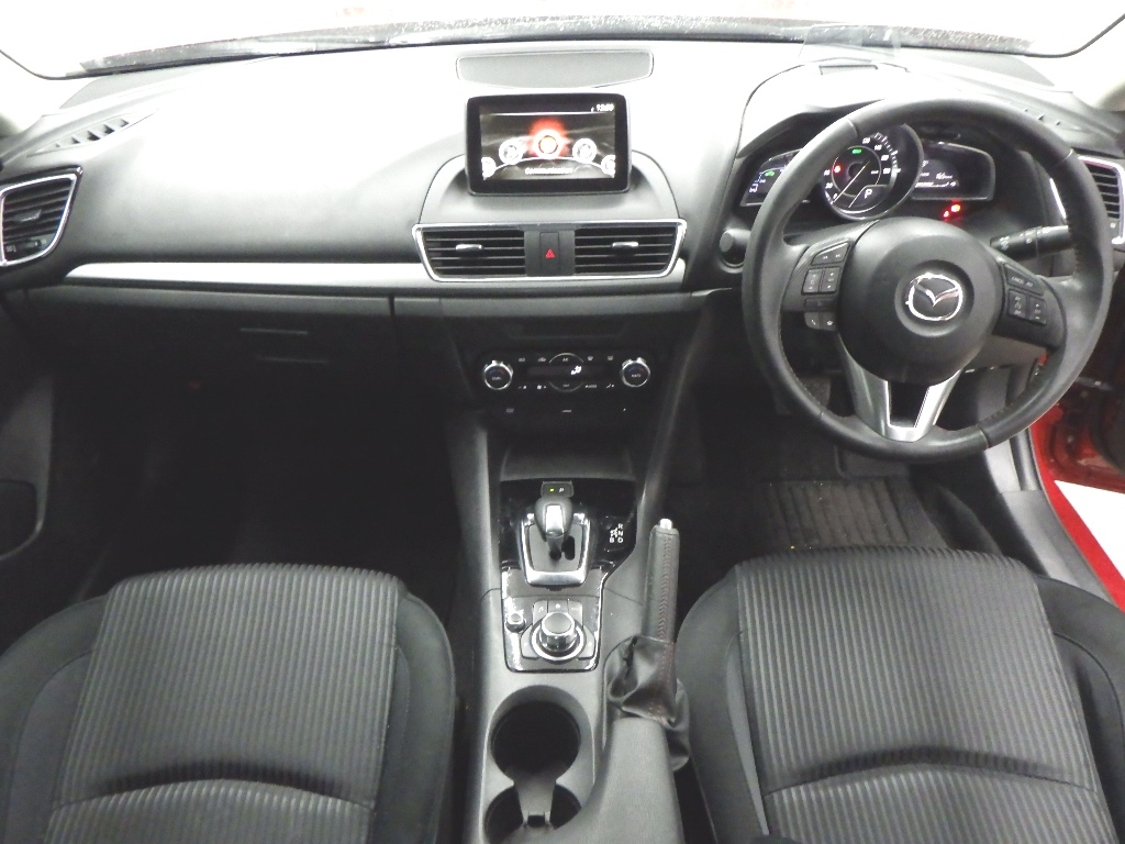 MAZDA AXELA