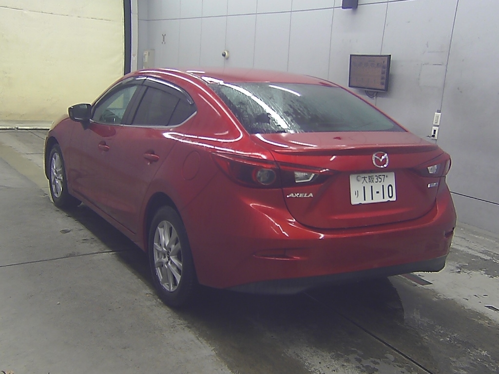 MAZDA AXELA