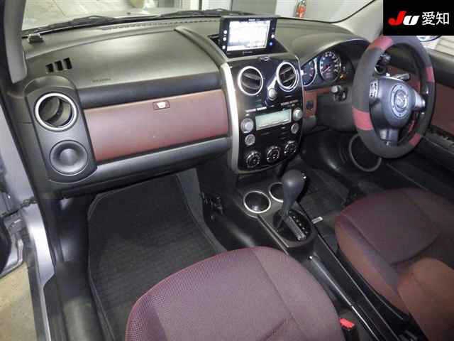 MAZDA VERISA