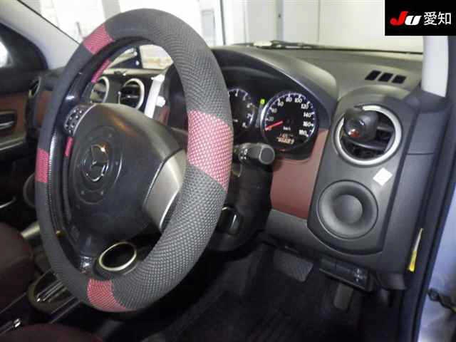 MAZDA VERISA