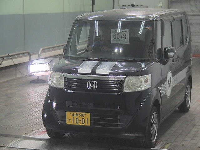 HONDA N-BOX