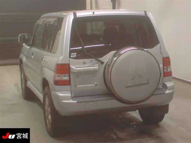 MITSUBISHI PAJERO IO