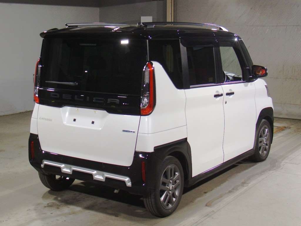 MITSUBISHI DELICA MINI