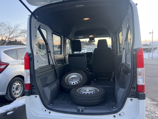 HONDA N-VAN