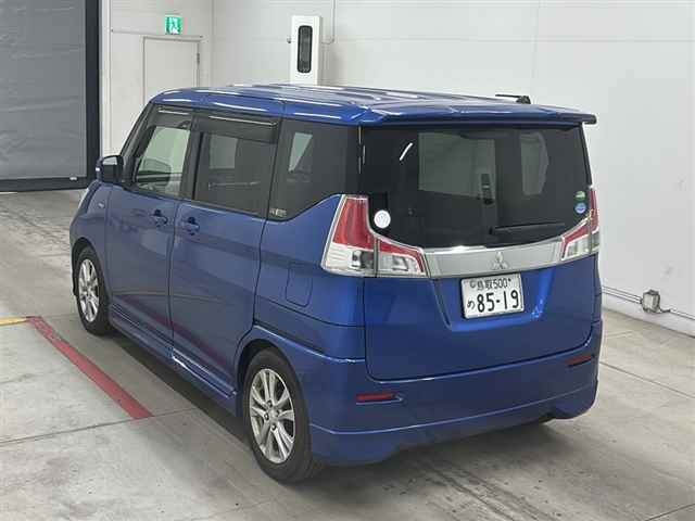 MITSUBISHI DELICA D:2