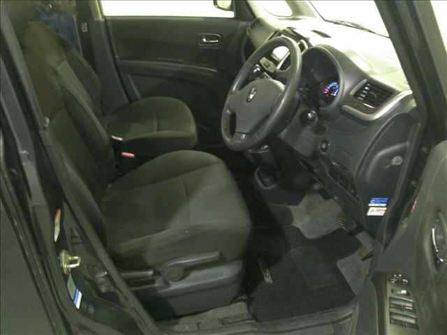 MITSUBISHI DELICA D:2