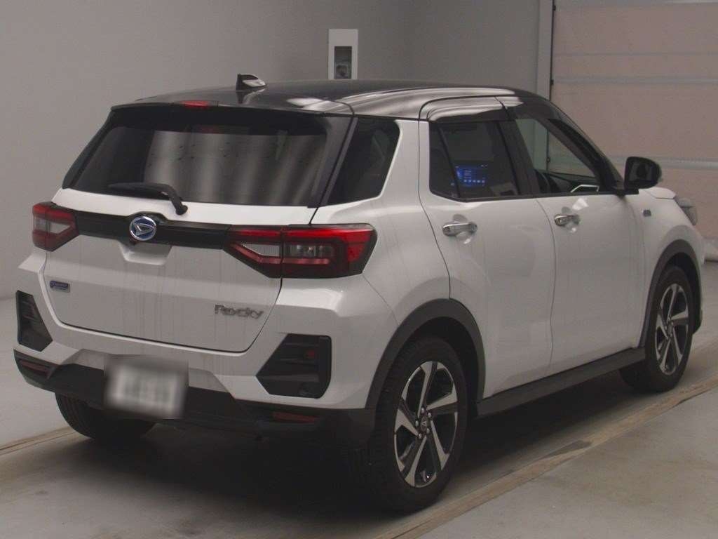 DAIHATSU ROCKY