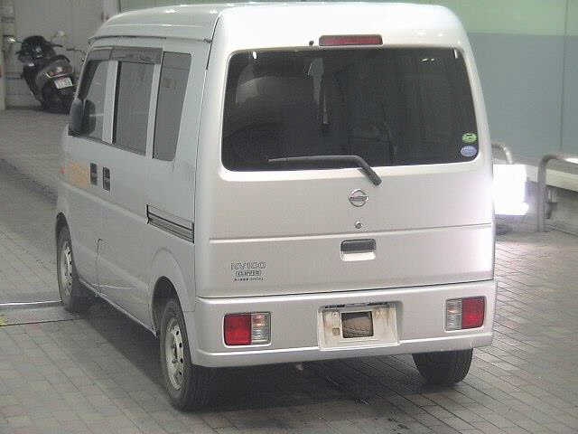 NISSAN NV100 CLIPPER