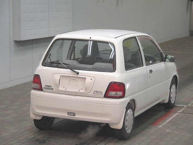 DAIHATSU MIRA