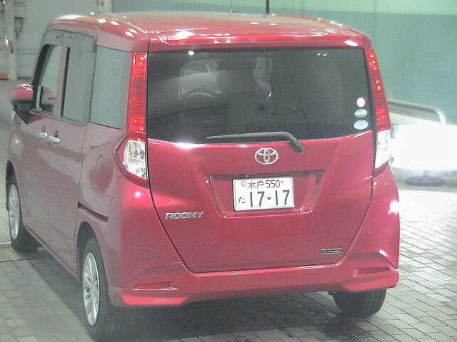 TOYOTA ROOMY